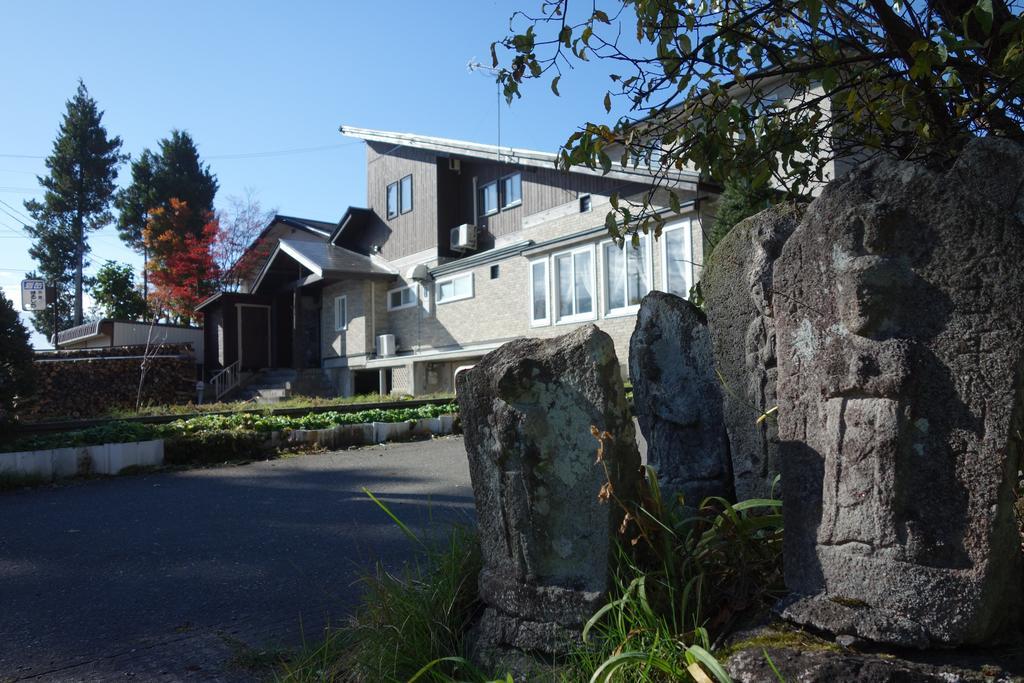 Community House Tyrolien Hotel Hakuba Ngoại thất bức ảnh
