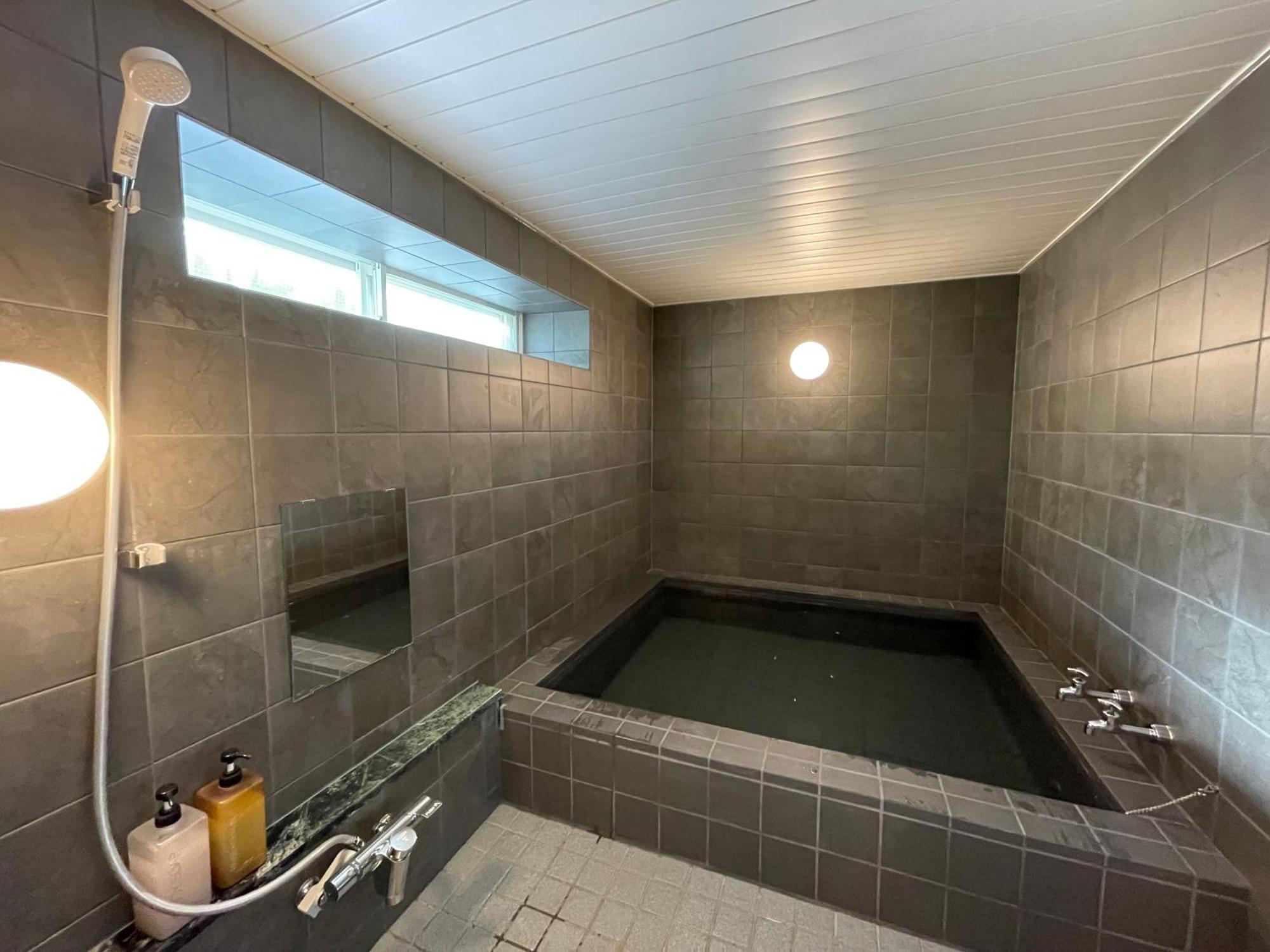 Community House Tyrolien Hotel Hakuba Ngoại thất bức ảnh