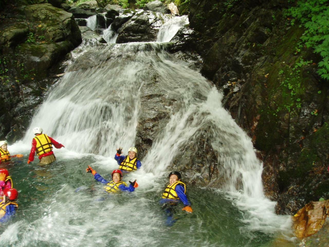 Community House Tyrolien Hotel Hakuba Ngoại thất bức ảnh